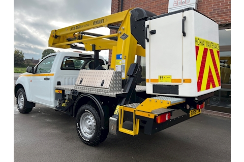 Isuzu D-Max Utility 4x4 Single Cab MEWP VERSALIFT Cherry Picker