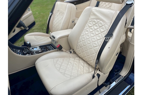 6.8 Convertible 2dr Petrol Automatic (422 g/km, 385 bhp)