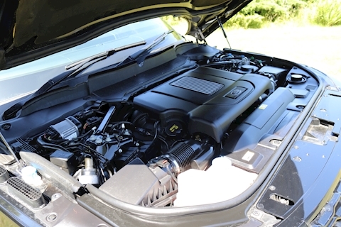 4.4 SD V8 Vogue SE SUV 5dr Diesel Auto 4WD Euro 6 (s/s) (339 ps)