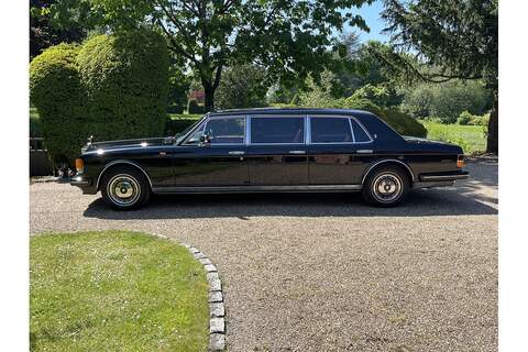6 Door stretch limo Saloon 6.8 Automatic Petrol