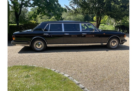 6 Door stretch limo Saloon 6.8 Automatic Petrol