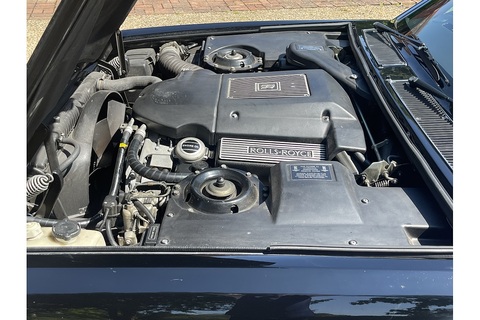 6 Door stretch limo Saloon 6.8 Automatic Petrol