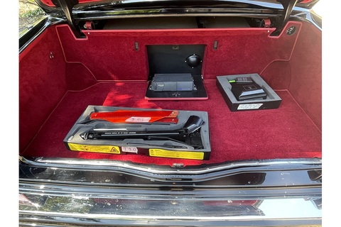 6 Door stretch limo Saloon 6.8 Automatic Petrol