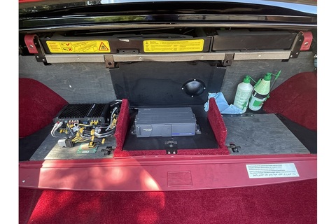 6 Door stretch limo Saloon 6.8 Automatic Petrol