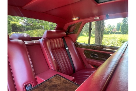 6 Door stretch limo Saloon 6.8 Automatic Petrol