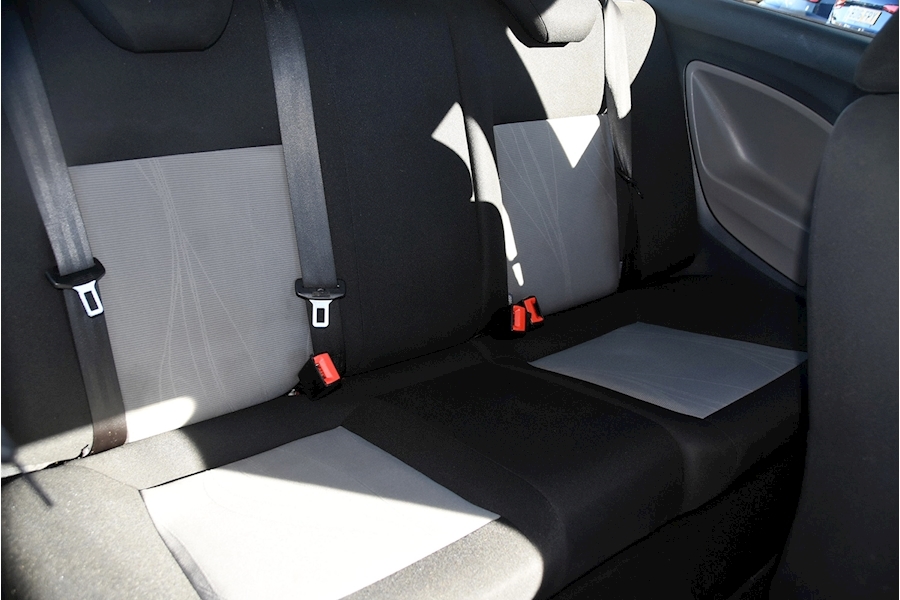 Seat Ibiza Toca Hatchback 1.4 Manual Petrol