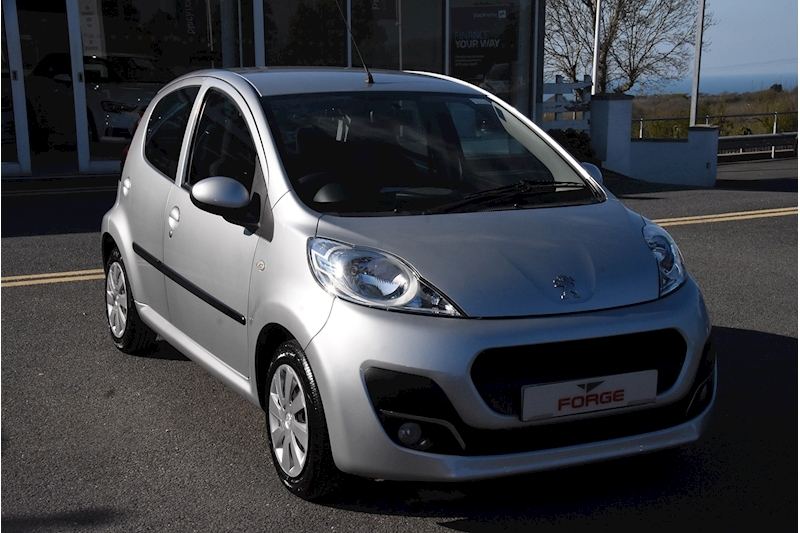 Peugeot 107 Active Hatchback 1.0 Manual Petrol