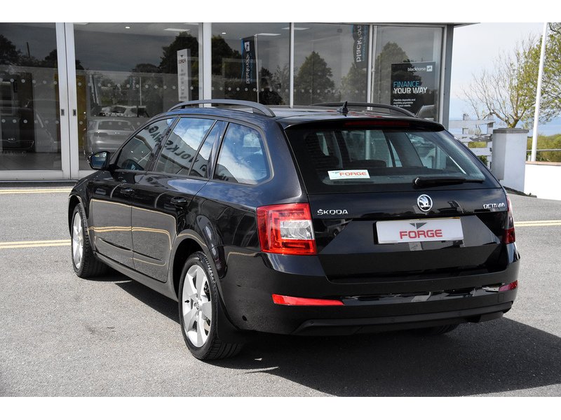 Skoda Octavia Se Sport Tdi Estate 1.6 Manual Diesel