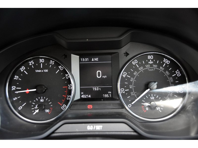Skoda Octavia Se Sport Tdi Estate 1.6 Manual Diesel