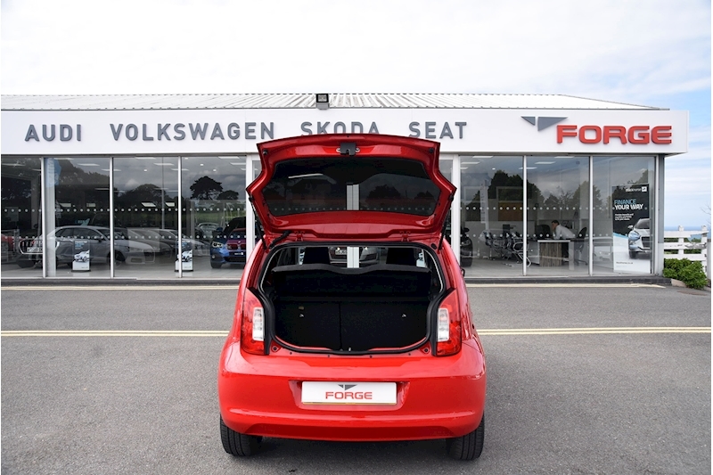 Skoda Citigo Black Edition Mpi Hatchback 1.0 Manual Petrol