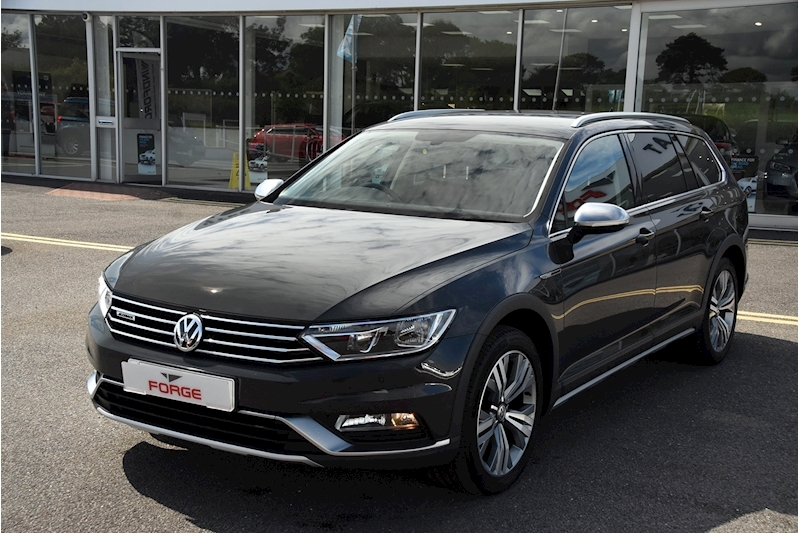 Used Volkswagen Passat In India Used 2016 Volkswagen Passat Alltrack Tdi Bluemotion Tech 4Motion Dsg