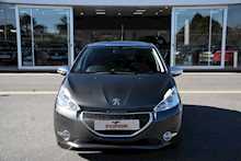 14/14 Peugeot 208 Style