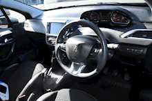 14/14 Peugeot 208 Style
