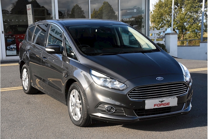 Ford S-Max Titanium Tdci Mpv 2.0 Manual Diesel