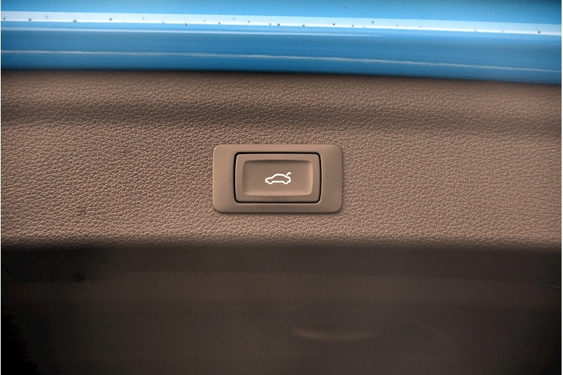 Audi Q3 Tfsi S Line Estate 1.5 Semi Auto Petrol