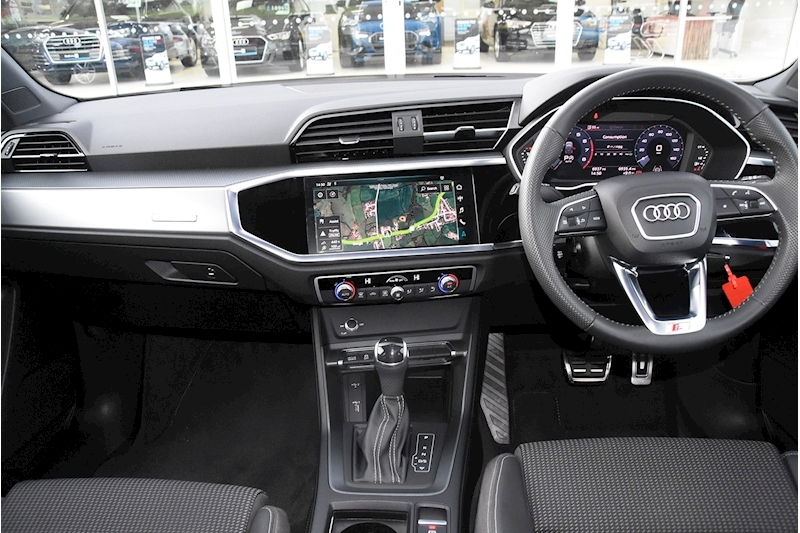Audi Q3 Tfsi S Line Estate 1.5 Semi Auto Petrol
