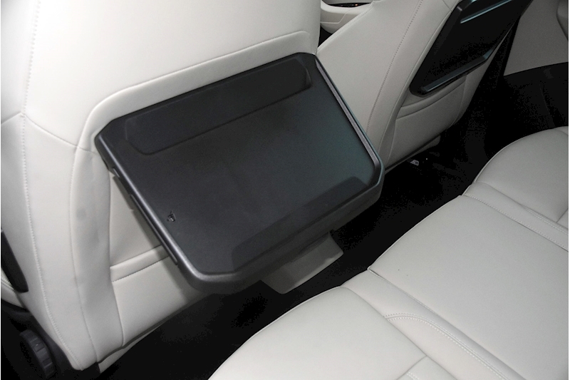 Skoda Karoq Se L Tsi Dsg Estate 1.5 Semi Auto Petrol