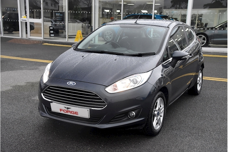 Ford Fiesta Zetec Hatchback 1.2 Manual Petrol