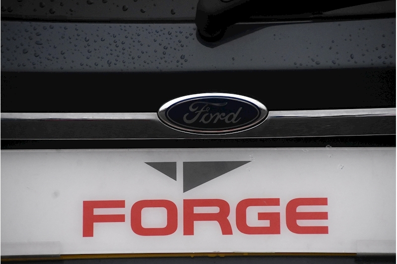 Ford Fiesta Zetec Hatchback 1.2 Manual Petrol