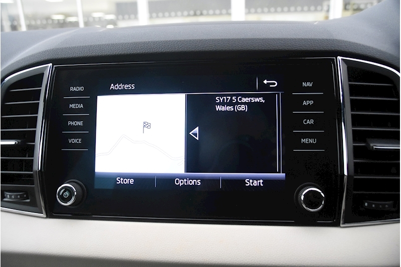 Skoda Karoq Se L Tsi Dsg Estate 1.5 Semi Auto Petrol