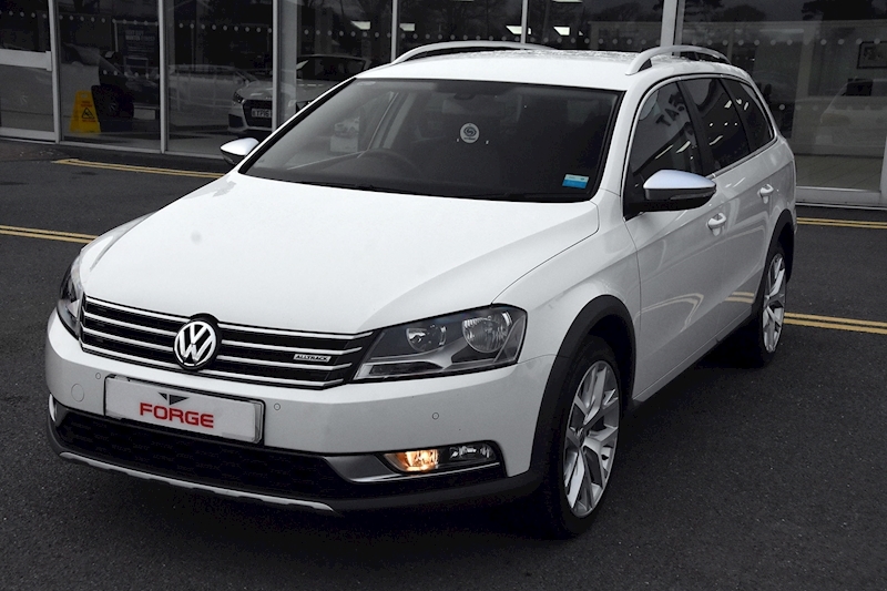 Volkswagen Passat Alltrack Tdi Bluemotion Tech 4Motion Dsg Estate 2.0 Semi Auto Diesel