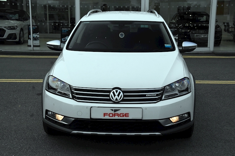 Volkswagen Passat Alltrack Tdi Bluemotion Tech 4Motion Dsg Estate 2.0 Semi Auto Diesel