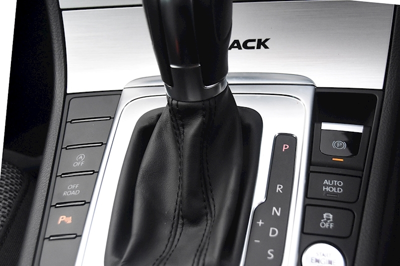 Volkswagen Passat Alltrack Tdi Bluemotion Tech 4Motion Dsg Estate 2.0 Semi Auto Diesel