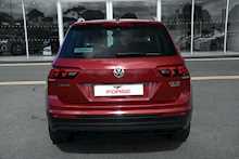Volkswagen Tiguan SE 4MOTION DSG 2.0TDI SUV