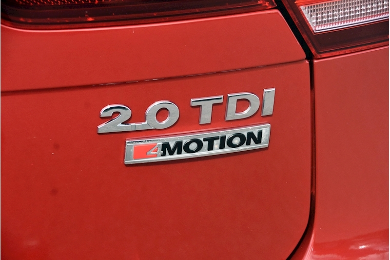 Volkswagen Tiguan SE Navigation 2 5dr SUV DSG Diesel