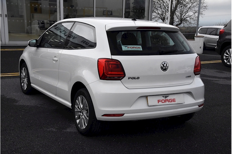 Volkswagen Polo SE Hatchback 1.0 Manual Petrol