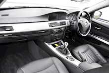 10/10 BMW 320i SE BUSINESS EDITION Petrol 170ps Saloon 6 speed manual