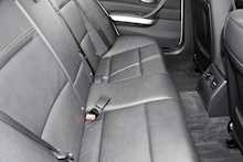 10/10 BMW 320i SE BUSINESS EDITION Petrol 170ps Saloon 6 speed manual