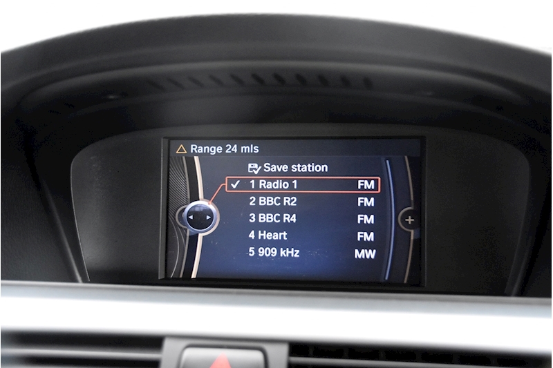 BMW 3 Series 320i SE Business Edition Saloon Saloon 2.0 Manual Petrol