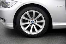 10/10 BMW 320i SE BUSINESS EDITION Petrol 170ps Saloon 6 speed manual