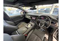 20/70 AUDI RSQ8 HIGH PERFORMANCE SUV