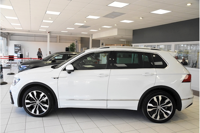 Volkswagen 2.0 TDI R-Line SUV 5dr Diesel DSG 4Motion (s/s) (190 ps)