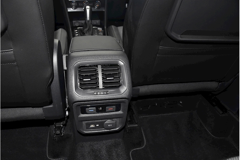 Volkswagen 2.0 TDI R-Line SUV 5dr Diesel DSG 4Motion (s/s) (190 ps)