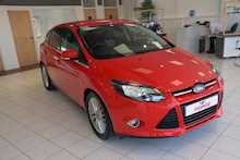 14/64 Ford Focus TDCi Zetec Navigator Navigator Hatchback 1.6 Manual Diesel 5 dr