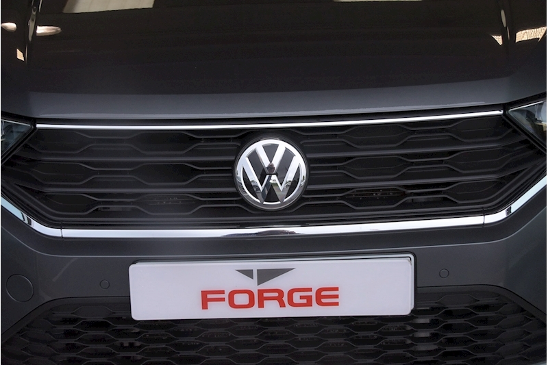 Volkswagen T-Roc TSI SEL4 Motion Automatic Petrol