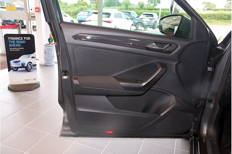 Volkswagen T-Roc TSI SEL4 Motion Automatic Petrol