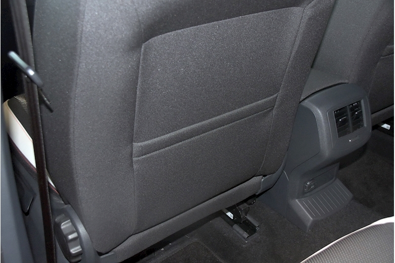 Volkswagen T-Roc TSI SEL4 Motion Automatic Petrol