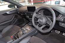 19/19 Audi RS4 2.9 TFSI V6 Sport Edition Avant 5dr Petrol Tiptronic quattro (s/s) (450 ps)