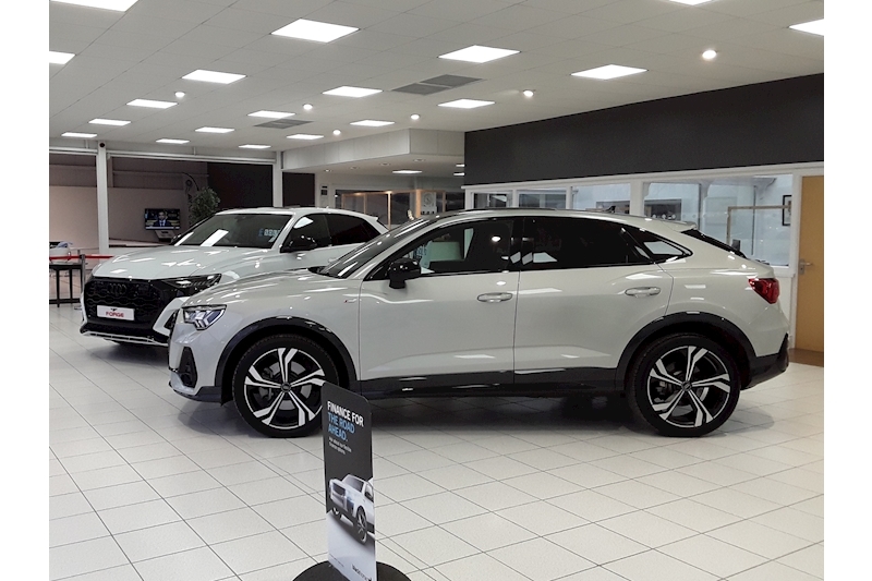 Volkswagen Touareg TDI V6 R-Line Plus 3.0 5dr SUV Automatic Diesel