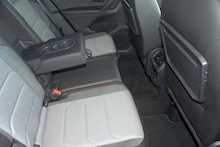 19/68 Volkswagen Tiguan TDI R-Line SUV 5dr Diesel DSG 4Motion