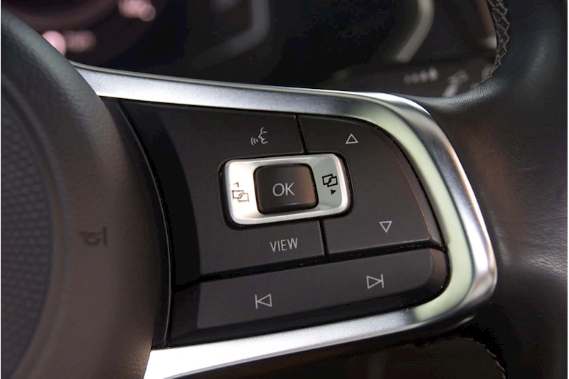 Volkswagen 2.0 TDI R-Line SUV 5dr Diesel DSG 4Motion Euro 6 (s/s) (150 ps)