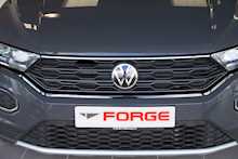 22/71 Volkswagen T-Roc EVO Black Edition 1.5 TSI DSG 7speed 150PS