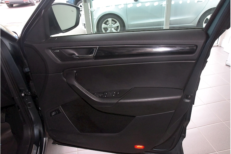 SKODA 2.0 TDI Edition SUV 5dr Diesel DSG 4WD Euro 6 (s/s) (7 Seat) (190 ps)