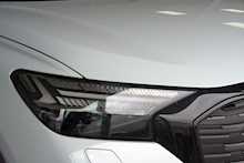 22/22 Audi Q4 e-tron Vorsprung