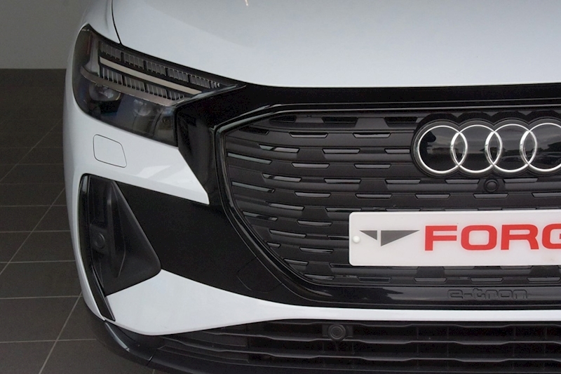 Audi 50 Vorsprung SUV 5dr Electric Auto quattro 82kWh (299 ps)