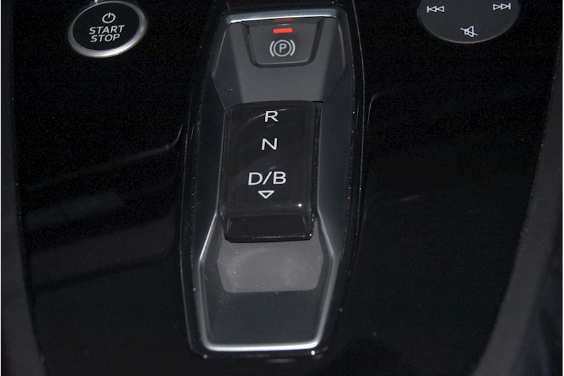 Audi 50 Vorsprung SUV 5dr Electric Auto quattro 82kWh (299 ps)